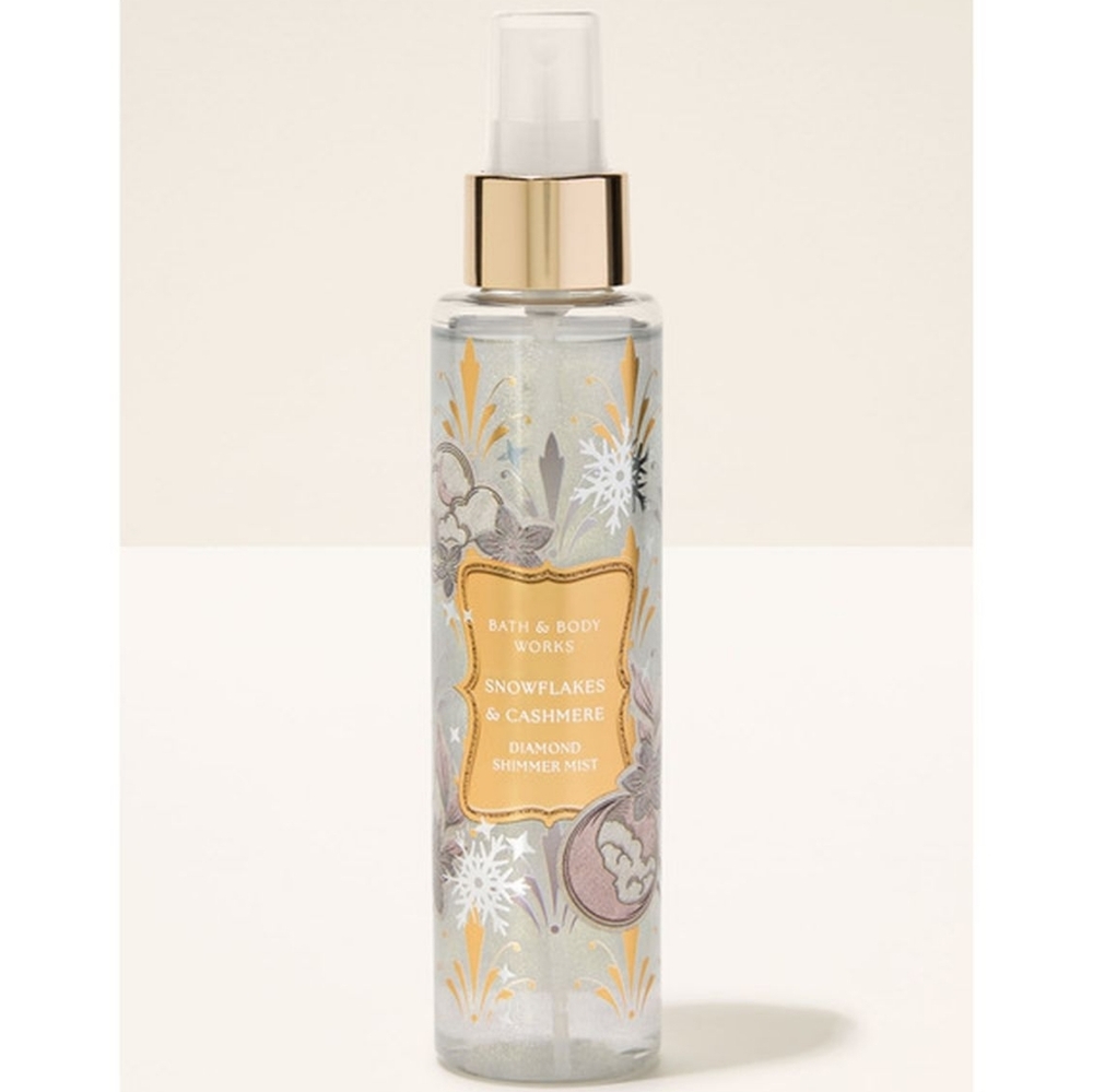 Bath & Body Works Snowflakes & Cashmere Diamond Shimmer Glitter Mist NEW